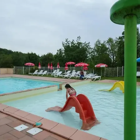 Zecamping 3 Etoiles Avec Piscine Et Pataugeoire 3*