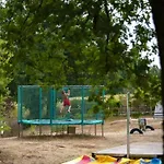 Zecamping 3 étoiles Piscine Mobil-home 21m2 4 Pers Terrasse Couverte Camping Saint-Projet (Lot)