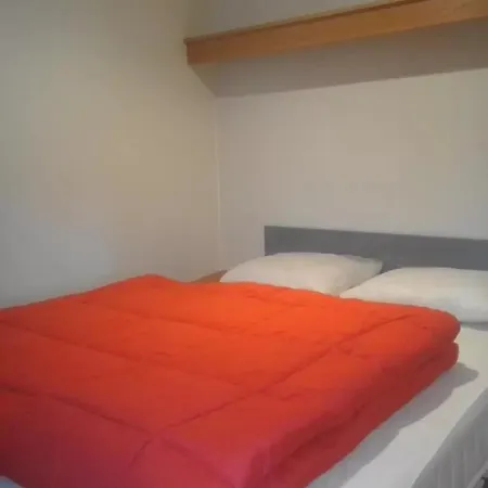 Zecamping 3 Etoiles Avec Piscine Et Pataugeoire Campingplads 3*