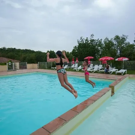 Zecamping 3 Etoiles Avec Piscine Et Pataugeoire Campingplads Saint-Projet (Lot)