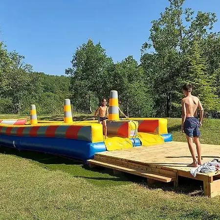 Campingplads Zecamping 3 Etoiles Avec Piscine Et Pataugeoire 3*