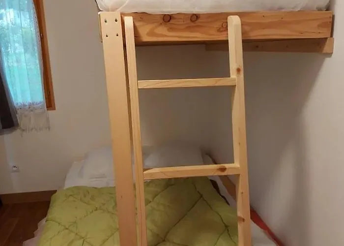 Zecamping 3 Etoiles Avec Piscine Et Pataugeoire 3*